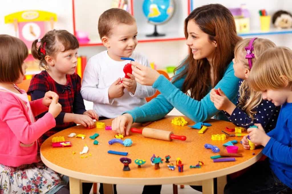 Modeling behavior for young children summit kids academy