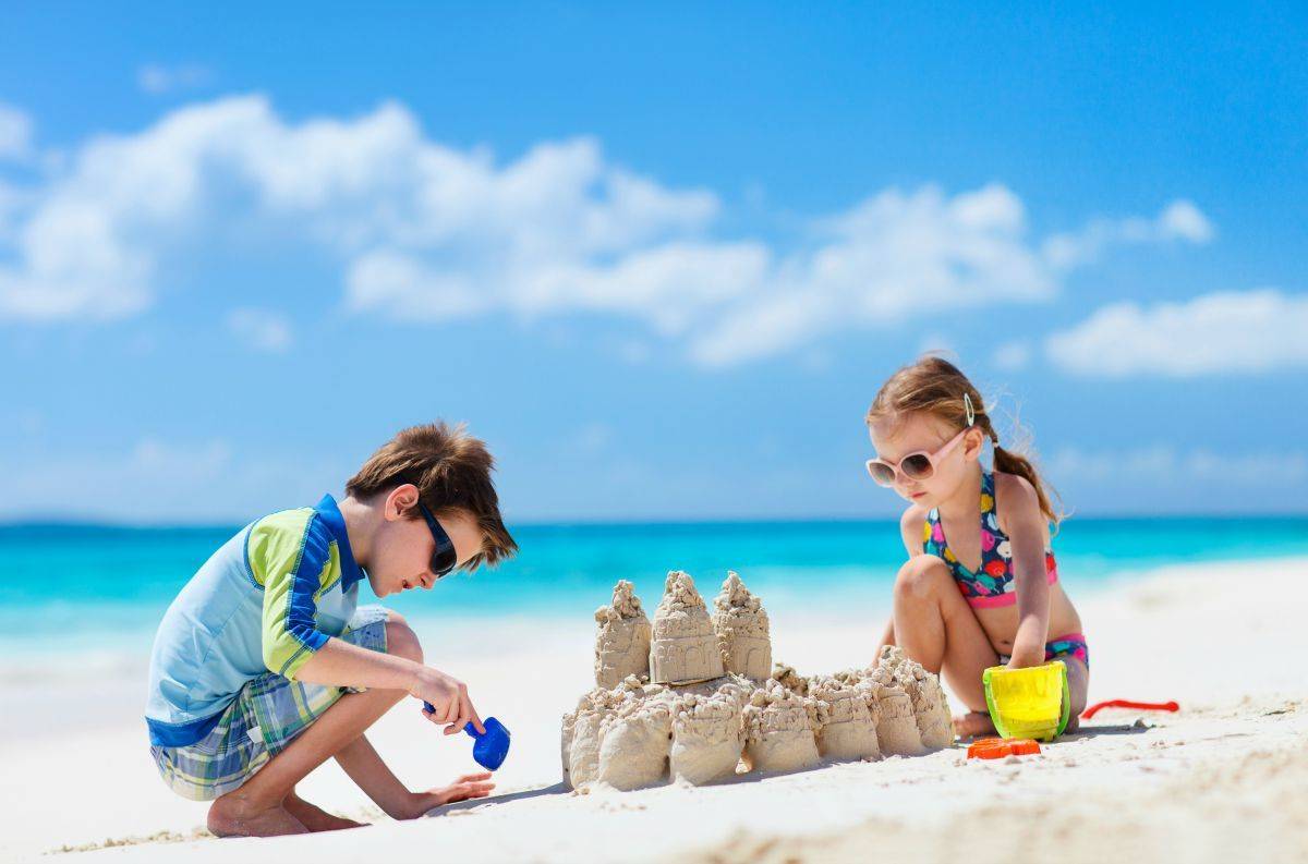 beach family travel tips